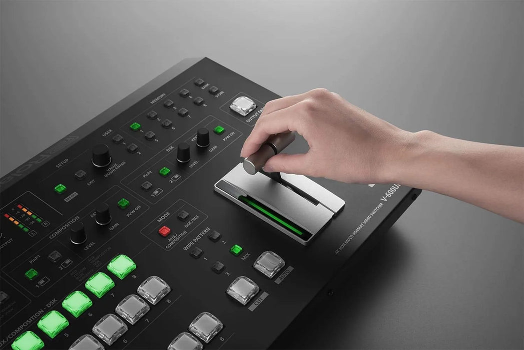 Roland V-600UHD 4K UHD Video Switcher - 6 Channel