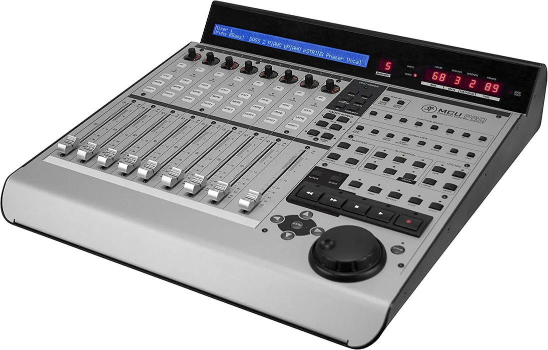 Mackie MC Universal Pro 8-Channel Control Surface with USB